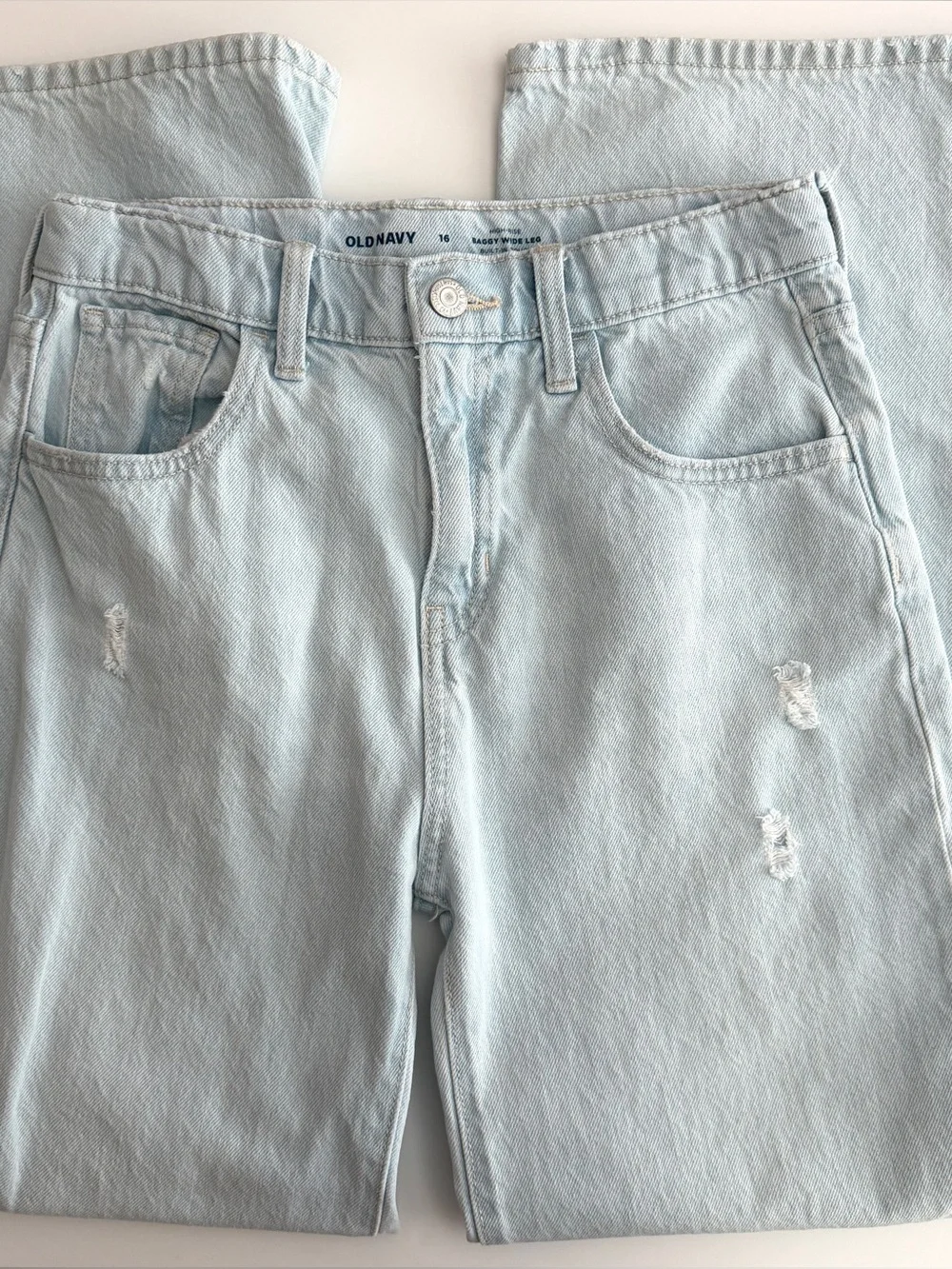 EUC Old Navy High-Rise Baggy Wide Leg Light Blue Jeans
